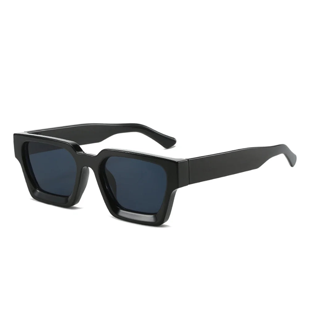 Soho sunglasses in black — Loulou Eyewear